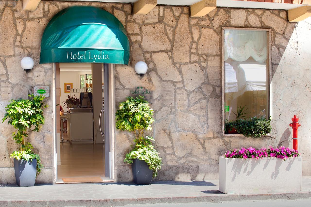 Hotel Lydia アラッシオ エクステリア 写真